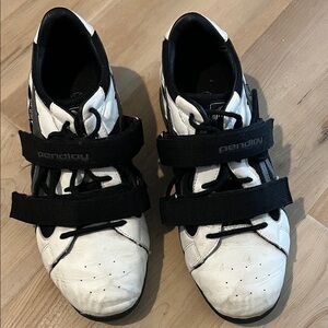 Men's White and Black Weightlifting Shoes